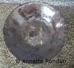 Annette Rondan a aussi crée Plat ovale mélé (Poteries - Utilitaires) dans Poteries - Utilitaires