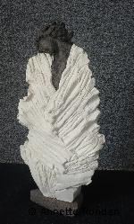 Annette Rondan a aussi crée Double JE (Sculptures - Féminité) dans Sculptures - Féminité