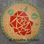 Annette Rondan a aussi crée dessous de plat  HELCKE et HURGEN (Mosaïques - Plateaux) dans Mosaïques - Plateaux