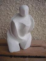 Annette Rondan a aussi crée Il suffirait d'un signe (Sculptures - Féminité) dans Sculptures - Féminité