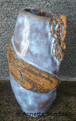 Annette Rondan a aussi crée Vase craquelé (Poteries - Décoration) dans Poteries - Décoration