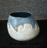 Annette Rondan a aussi crée Vase filiforme (Poteries - Décoration) dans Poteries - Décoration